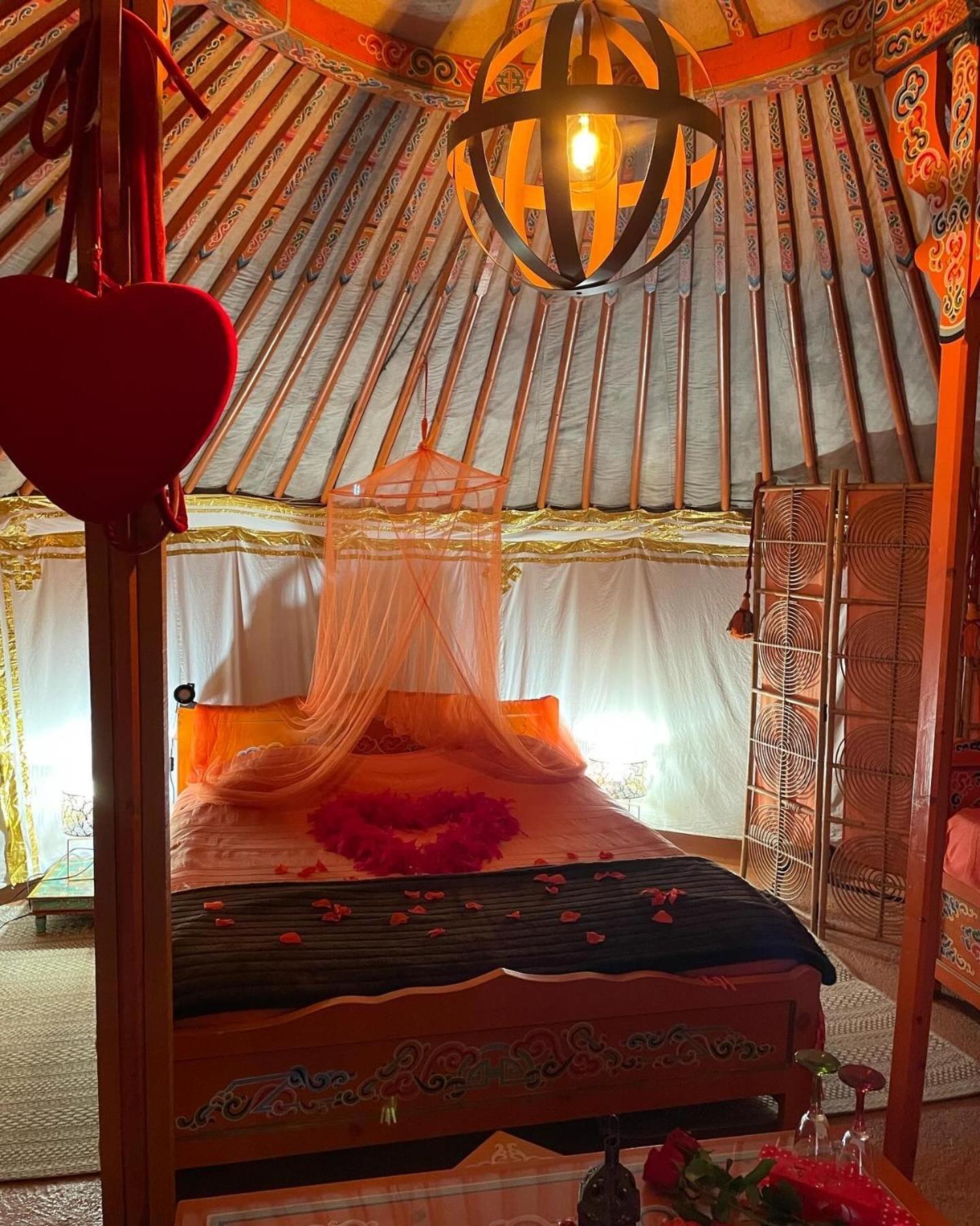 Bed and Breakfast Au Soleil Mongol Sorède Zewnętrze zdjęcie
