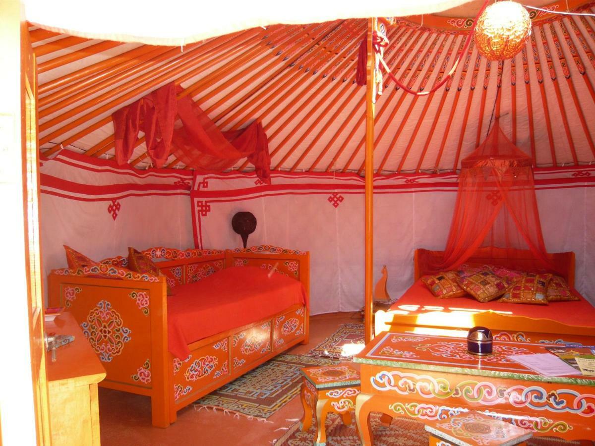 Bed and Breakfast Au Soleil Mongol Sorède Zewnętrze zdjęcie